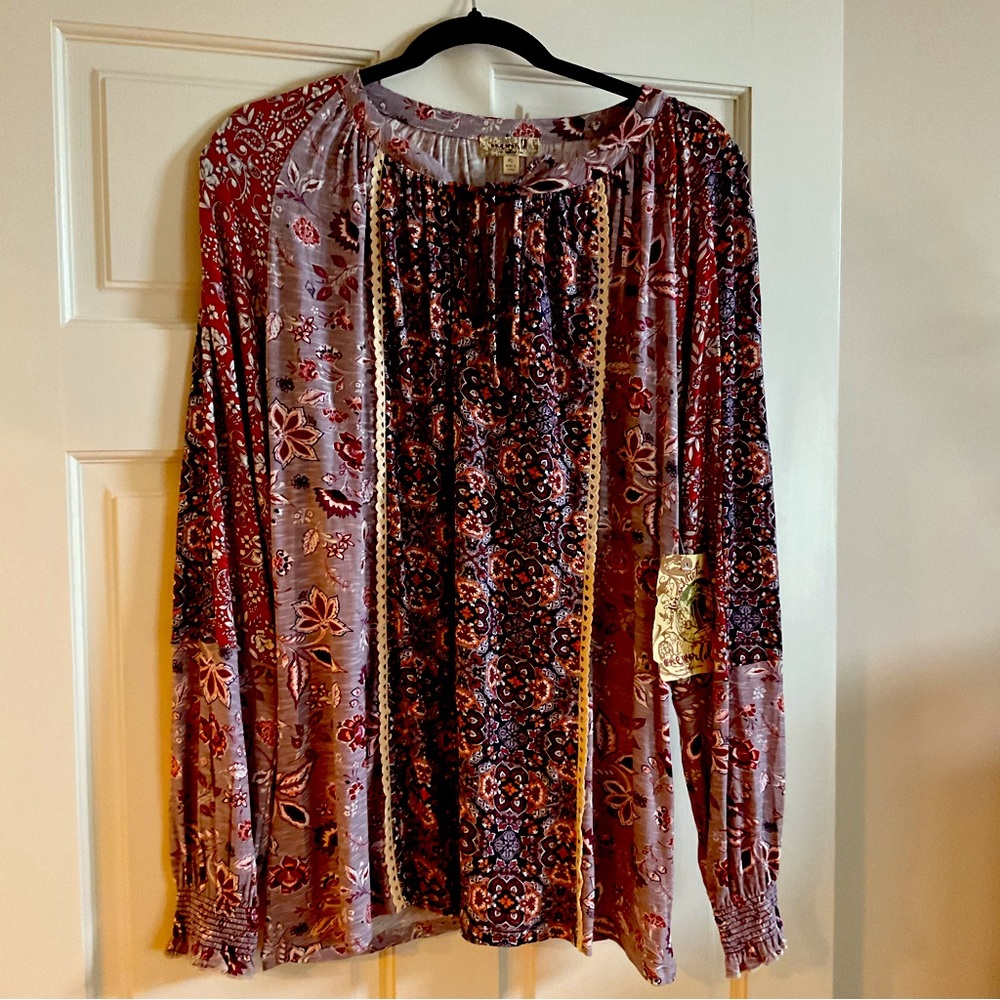 NWT Multi color long sleeve XL top